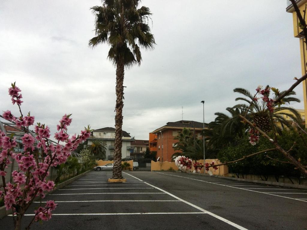 Hotel Marconi San Benedetto del Tronto Esterno foto