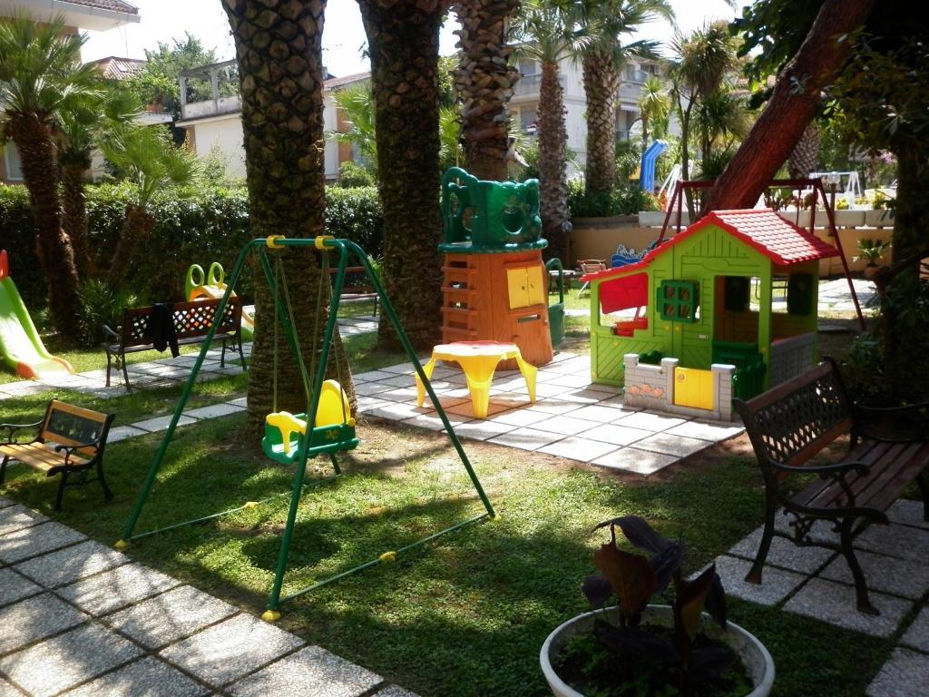 Hotel Marconi San Benedetto del Tronto Esterno foto