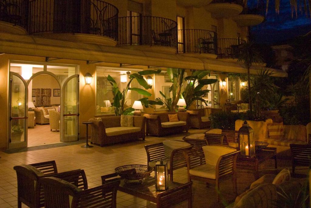 Hotel Marconi San Benedetto del Tronto Esterno foto
